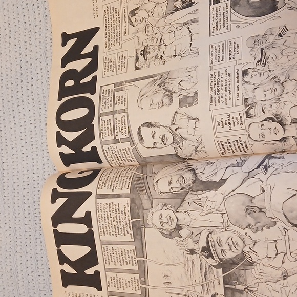 MAD MAGAZINE- (FALL 1990) - Picture 8 of 10